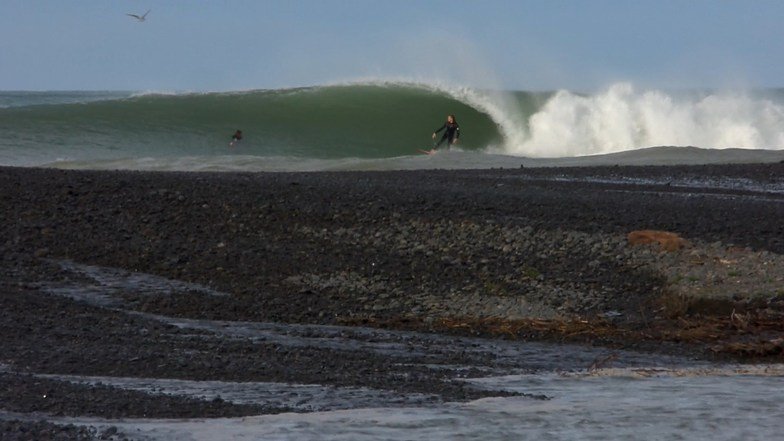 Awatoto surf, Awatoto surf spot, Hawke's Bay, New Zealand.