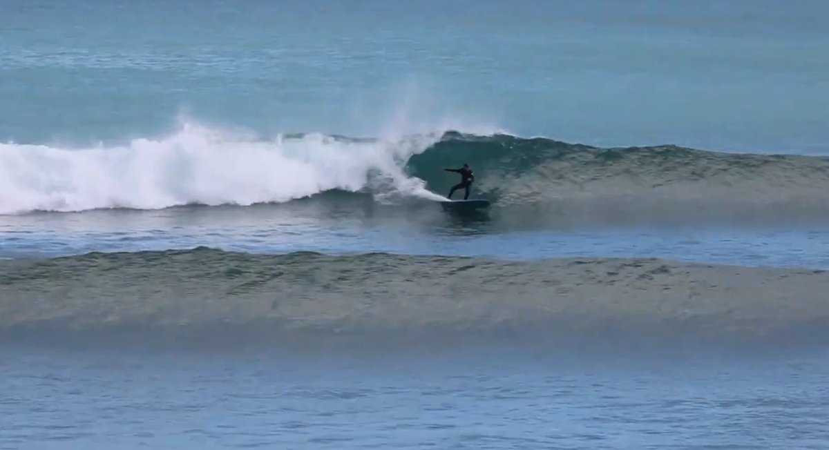 Clean pulled-in section. When Maukatia connects, the bay holds barrels for surfers ready to commit, Maukātia Bay surf spot, A