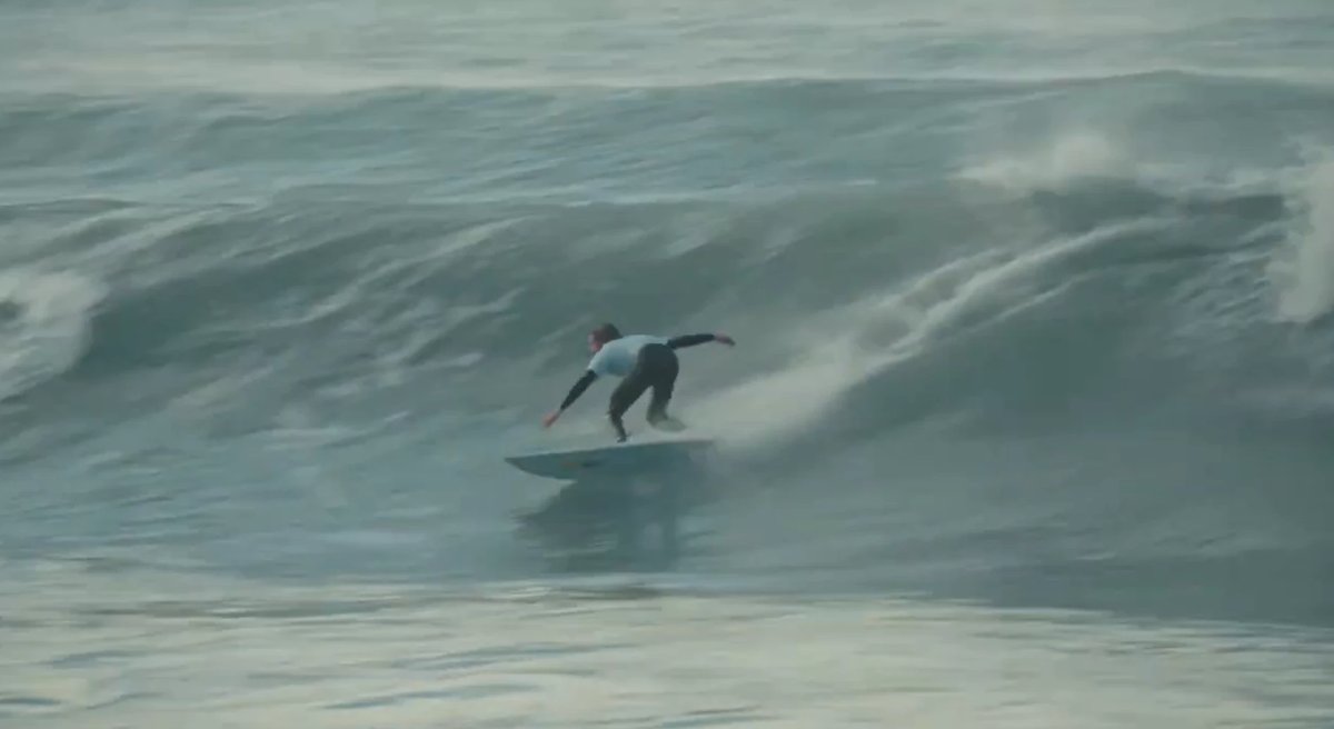 Driving off the bottom on a solid grey one as the reef throws a fast wall, Meatworks surf spot, Kaikoura / North Canterbury, 