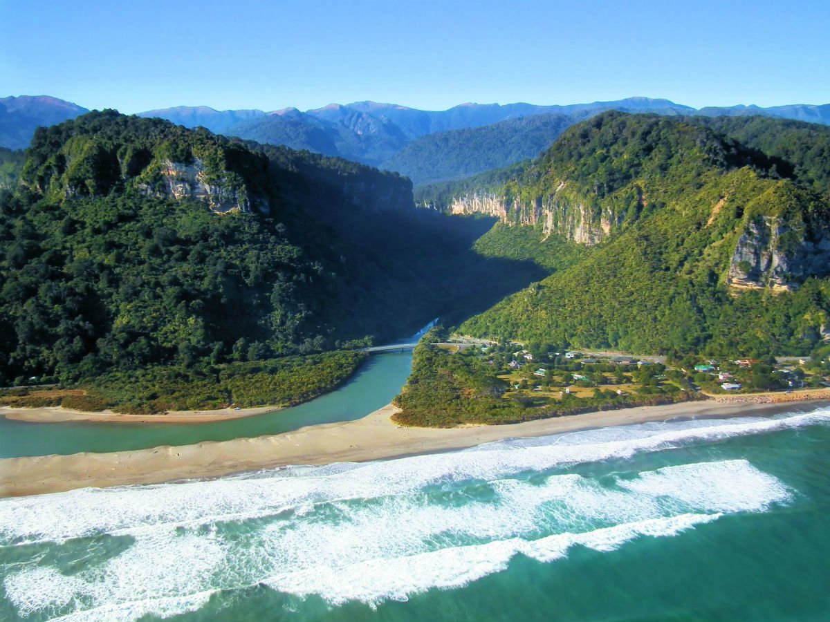 Punakaiki surf spot