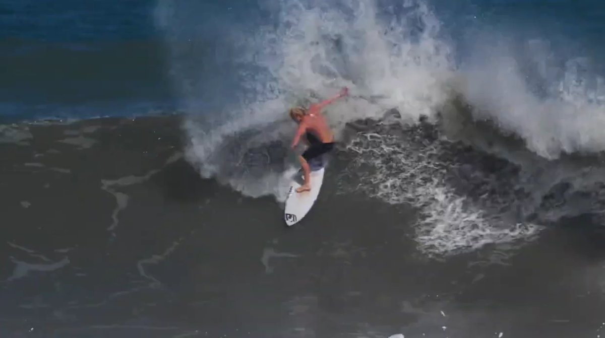 Off the top on a Stent Road wall, Stent Rd surf spot, Taranaki / SH45, New Zealand.