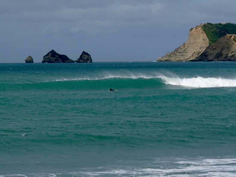 Ūawa / Tolaga Bay surf, Ūawa / Tolaga Bay surf spot, Gisborne / East Cape, New Zealand.